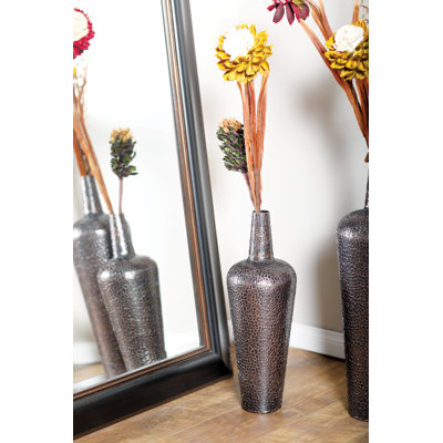 Vase de plancher vieilli rustique Hendershot