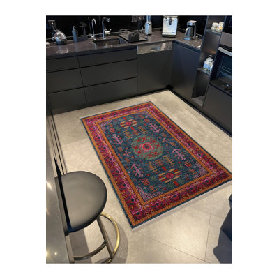 Tapis décoratif vert multicolore à motif vert
