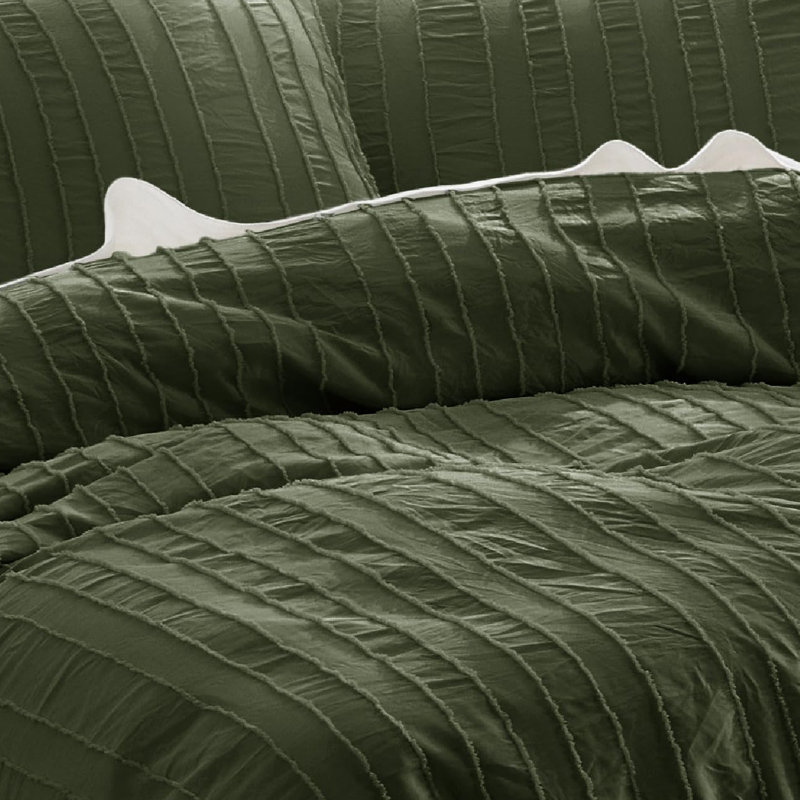 Housse de couette touffetée à rayures Essential Elegance Shabby Elegance GentleSoft ™, Vert olive