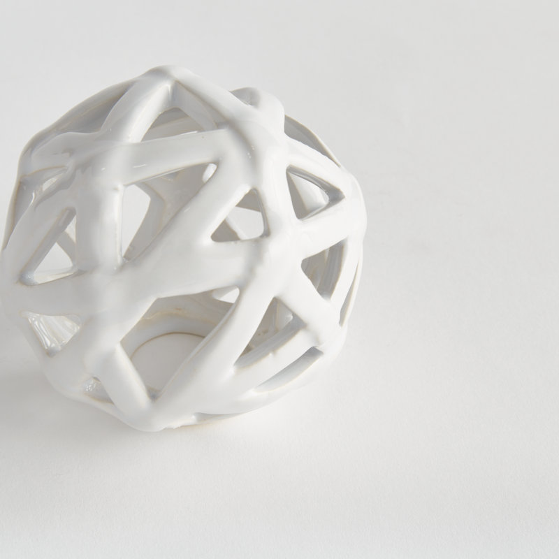 ALICIA METAL ORB, 7.09" H x 7.67" W x 7.67" D, White