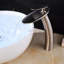 Robinet de salle de bain à un trou Waterfall avec plaque de recouvrement et drain escamotable-86217526
