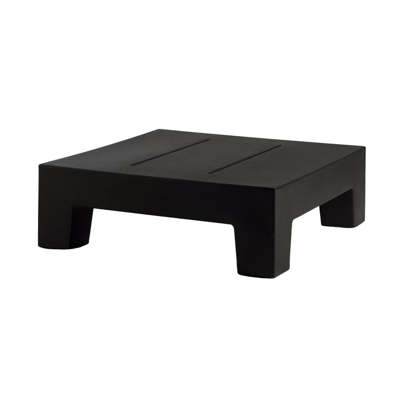 Jut Plastic/Resin Dining Table, Black