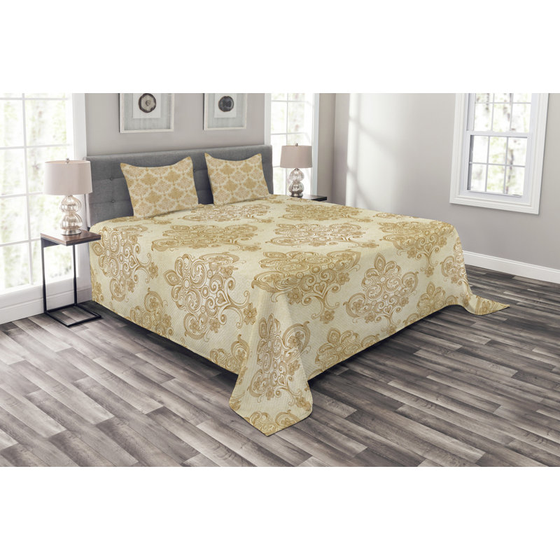 Coury Bedspread Set with Cushion Cover, 220 x 264 cm