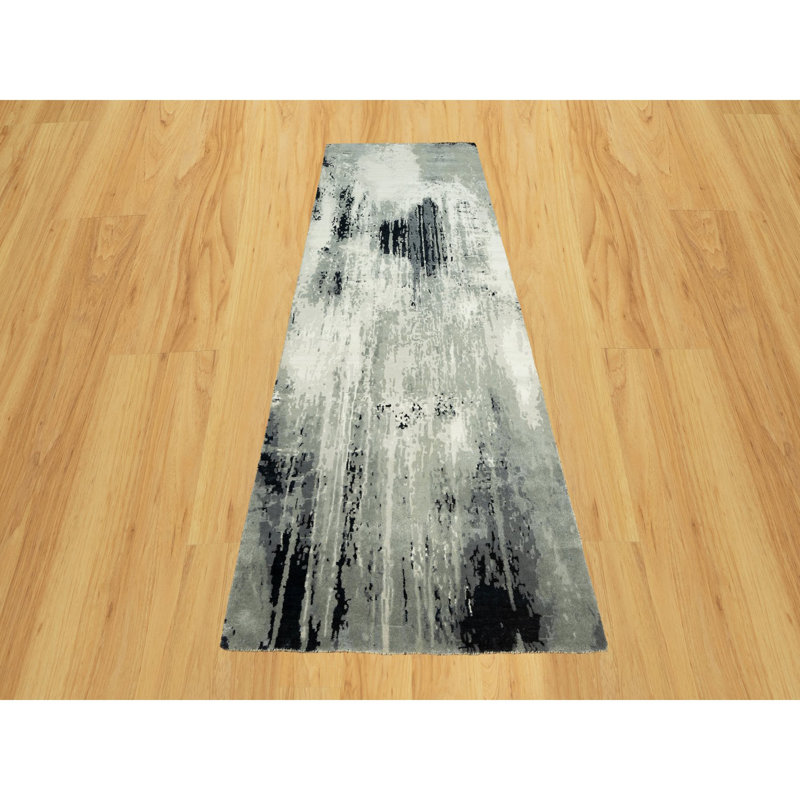 Caola Hand Knotted Wool Rug