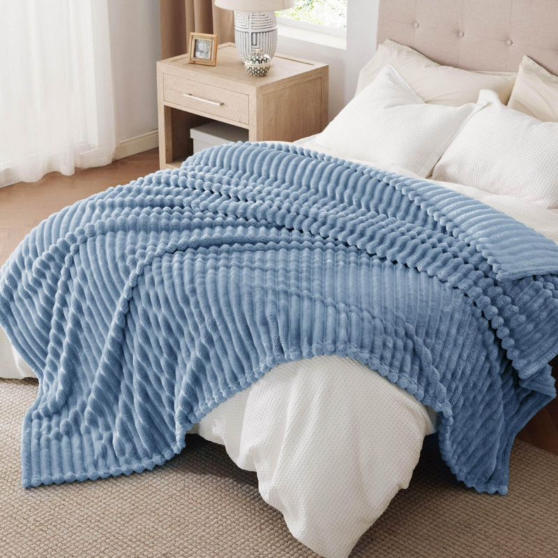 Bedsure Fitted Sheet Deep - Bed Sheets Extra Deep Pocket made of Soft Brushed Microfiber for Bed, 240cm x 220cm, Ashley Blue