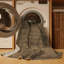 Tapis brun lavable à la machine Wrett Mid-Century Modern 196-64304663