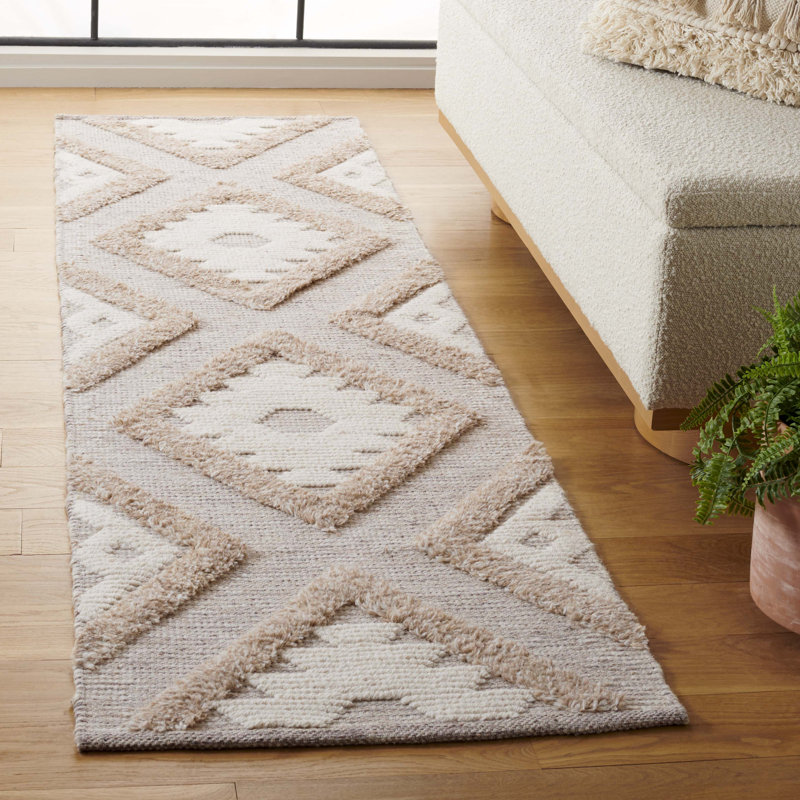 Keyin Hand Woven Wool Pile Southwestern Rug, Runner 2'3" x 8'
