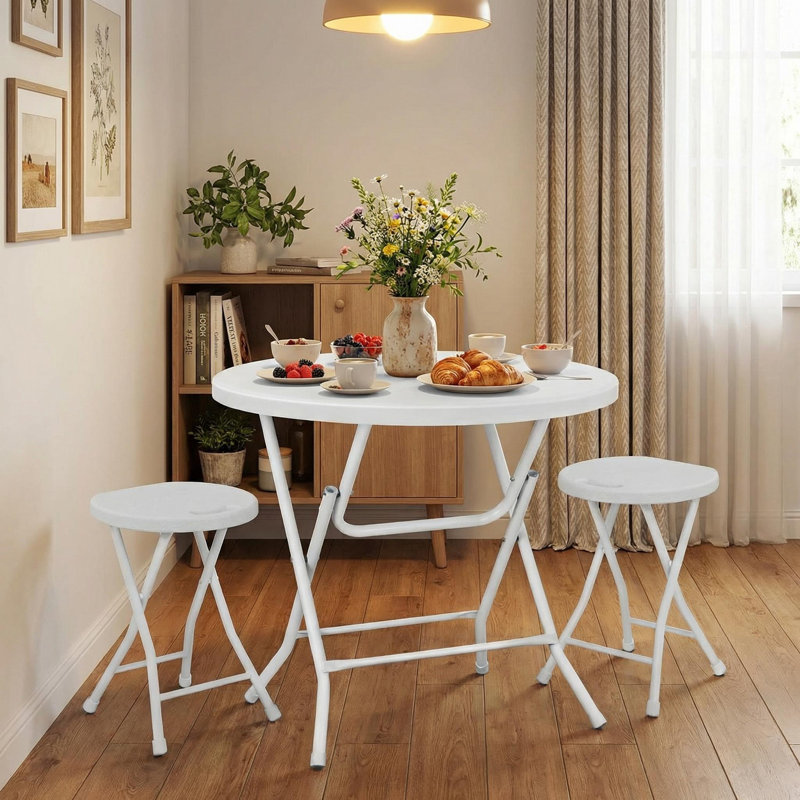 Table d'appoint 31,5 po blanche, H 29,5 po x l 25 po x P 25 po