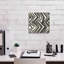 Art graphique sur toile, "V" par Chris Paschke-101608476