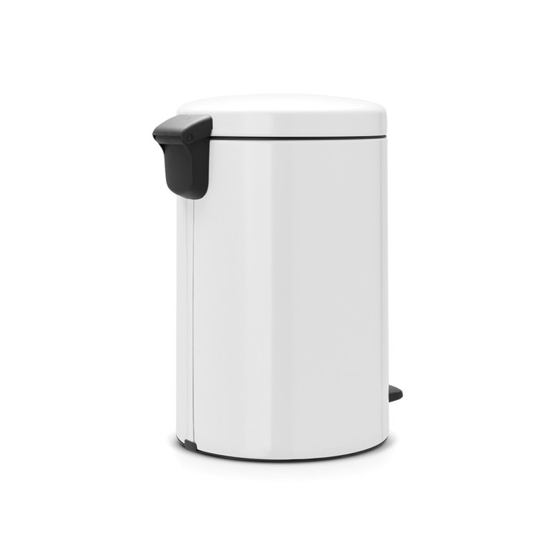 White Corrosion Resistant Plastic Pedal Trash Can, 3.2 Gallon