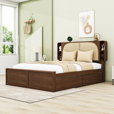 Grand lit plateforme en bois avec lit gigogne, tablettes et 2 tiroirs