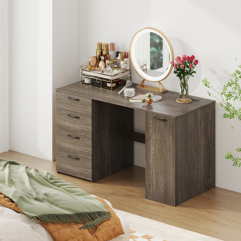 Computer Desk with Built-In Electrical Outlet, Gray