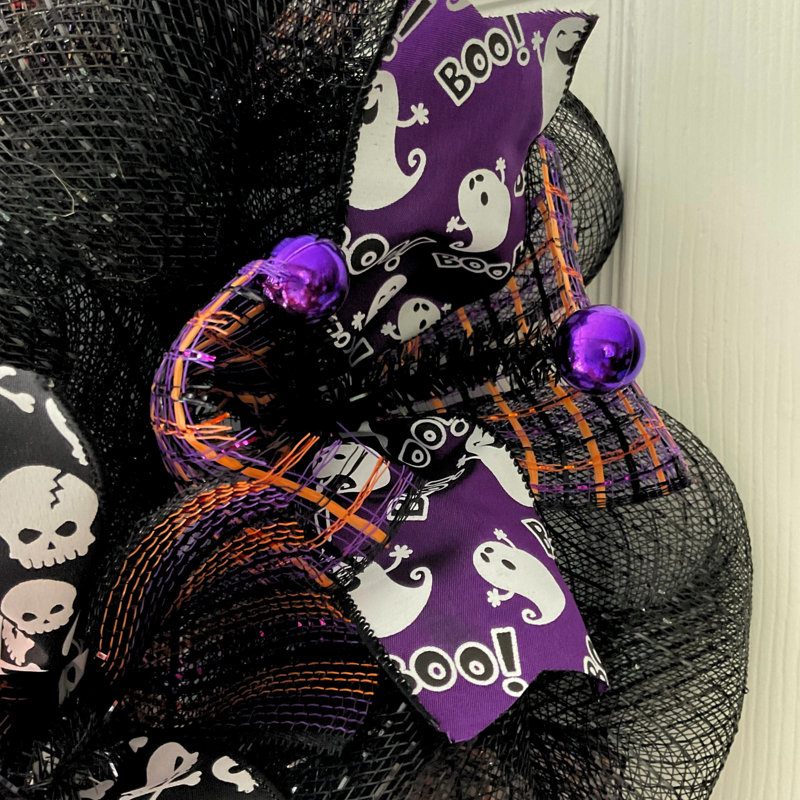 Couronne de Halloween effrayante faite à la main