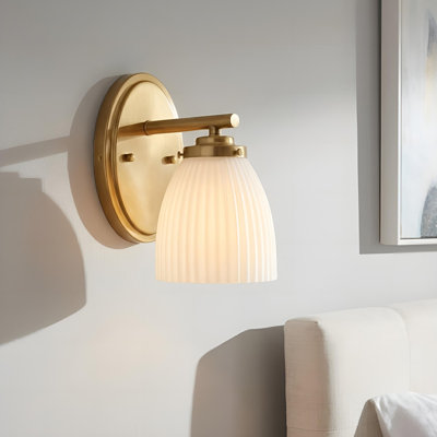 1-Light Modern Ribbed Frosted Glass Wall Sconce