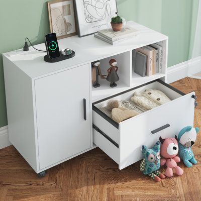 Classeur en bois mobile de 36,6 po avec tablettes et station de charge Cambrie