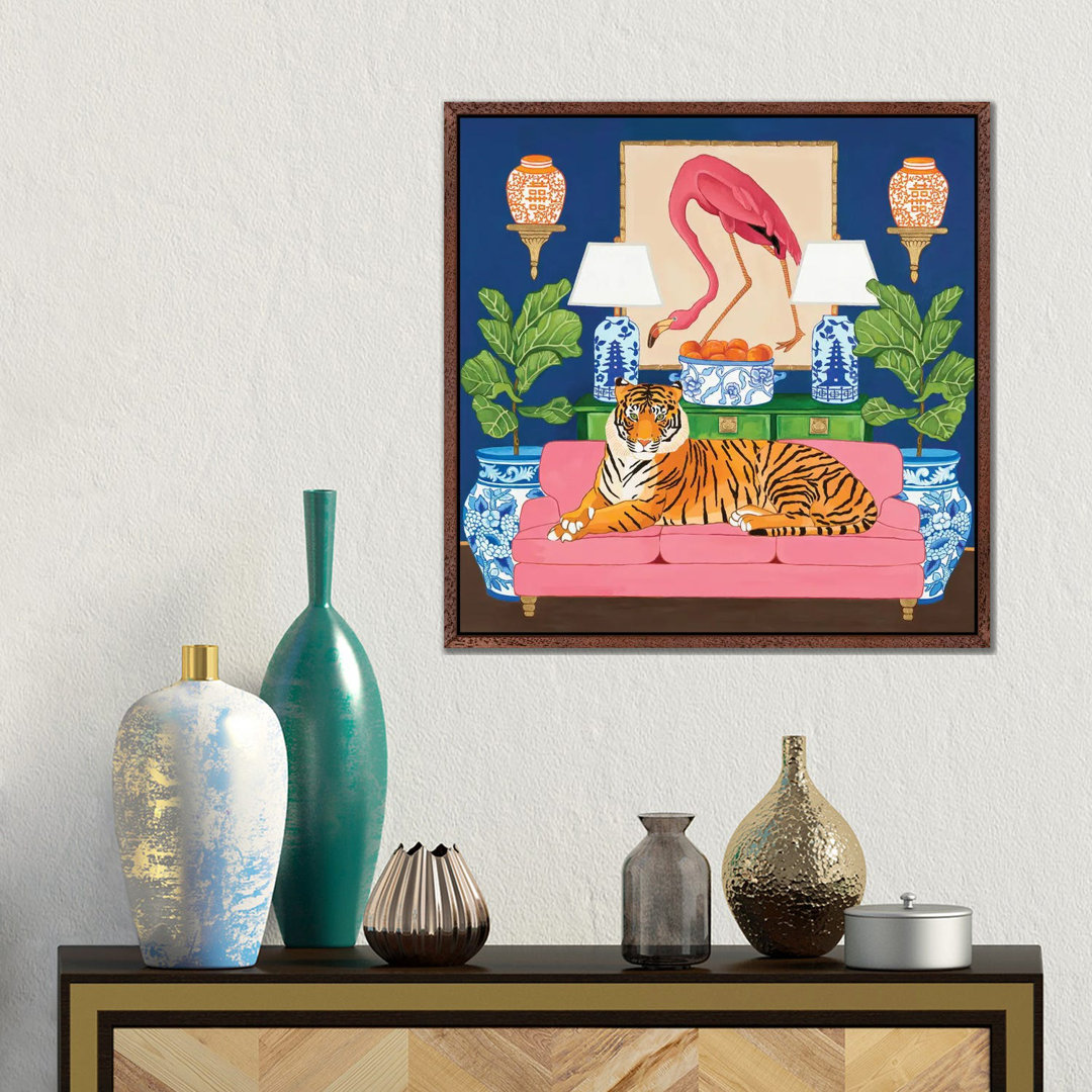 Chinoiserie-Tiger im Wohnzimmer mit Flamingo-Ingwer-Glas und Geigenblatt-Feige