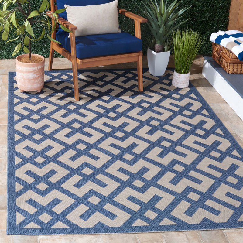 Tapis intérieur / extérieur beige / bleu Arneshia, Rectangle 5 pi 3 po x 7 pi 7 po