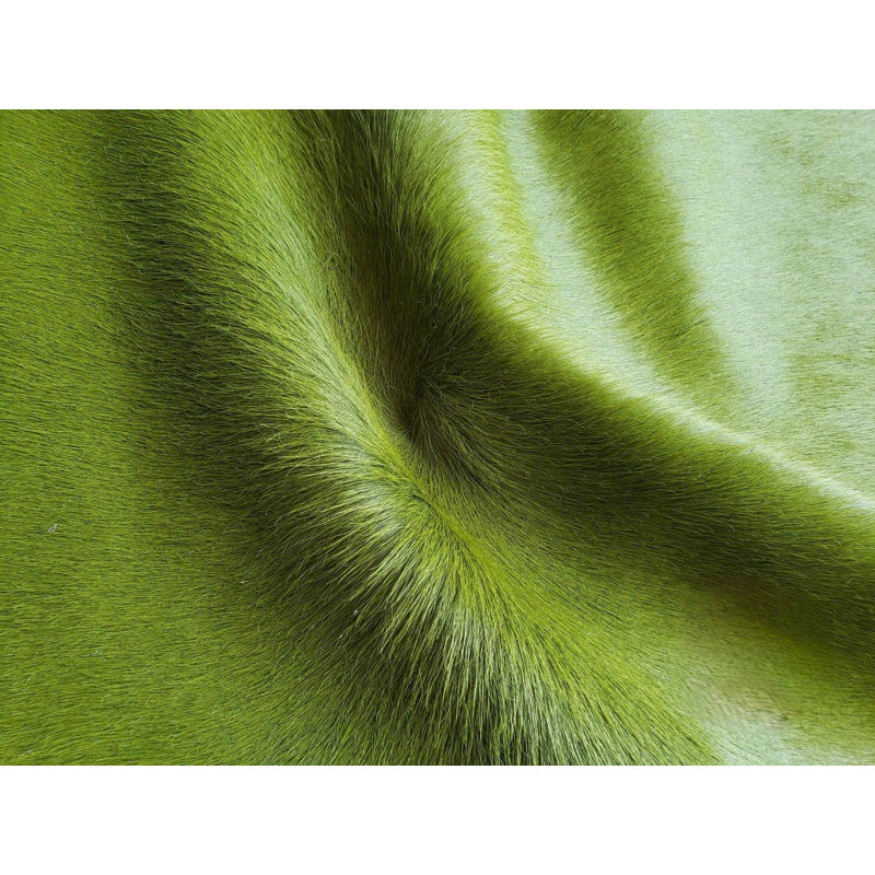 Tapis en cuir de vache teint vert