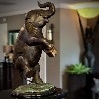 Sculpture bronze éléphant musicien