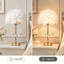Lampe de table plume blanche avec abat-jour en perles de cristal, lampe de chevet d'appoint dorée glamour avec ampoule E26 incluse