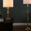 Lampe de table en polyrésine effet bois 27,5 po
