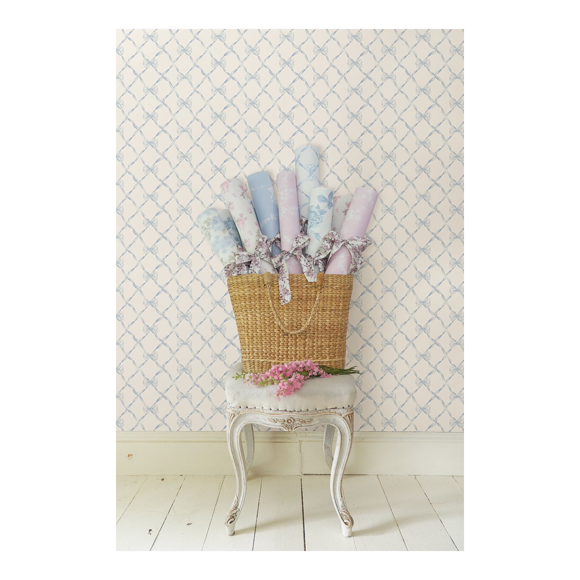 Baby Bow Peel & Stick Wallpaper Roll, Blue