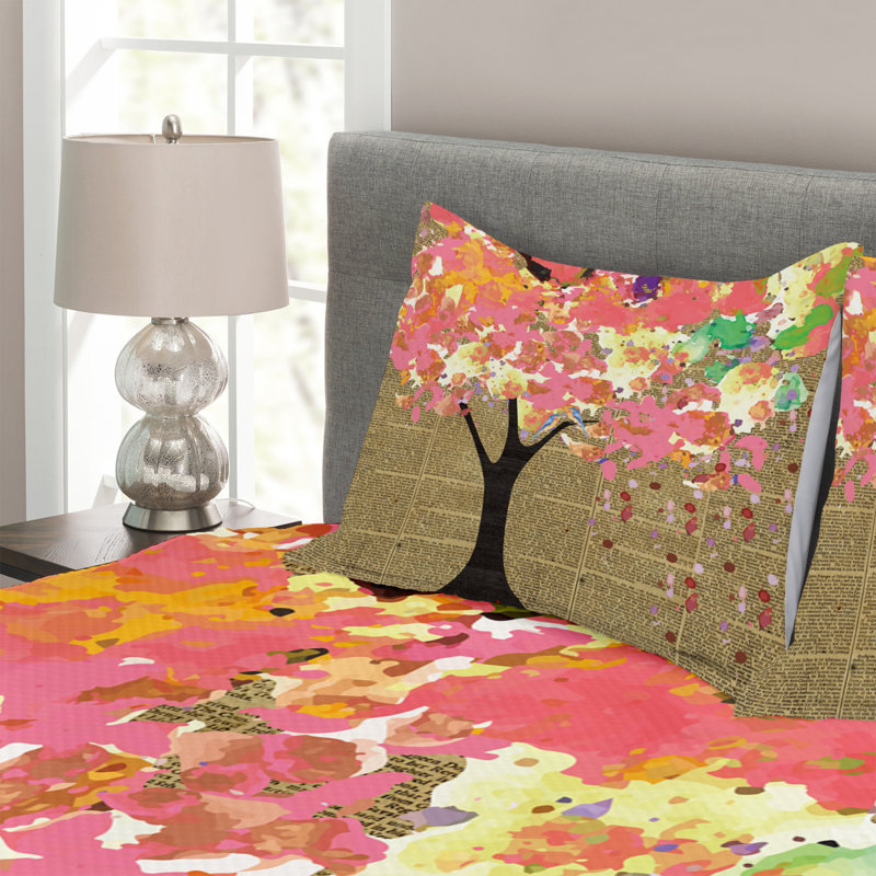 Floral Bedspread with Pillow Shams Included, 220 x 264 cm