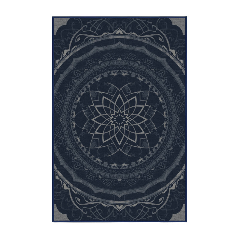 Tapis gris lavable à la machine à motif géométrique d'inspiration mondiale Arverne, 7 x 10
