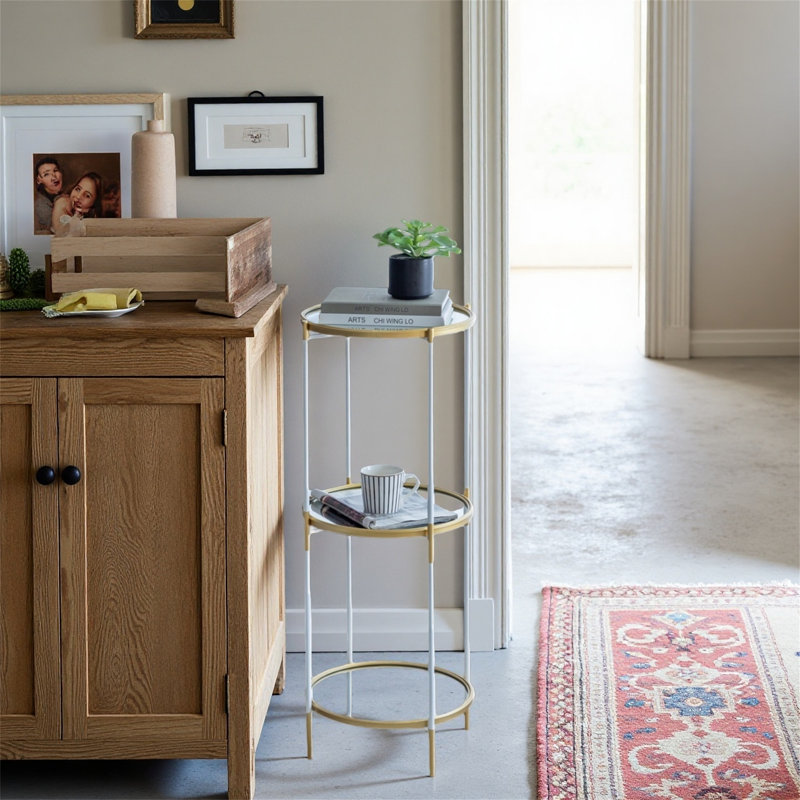 Table d'appoint luxueuse blanche et dorée à 3 niveaux P16 x 39,5 po