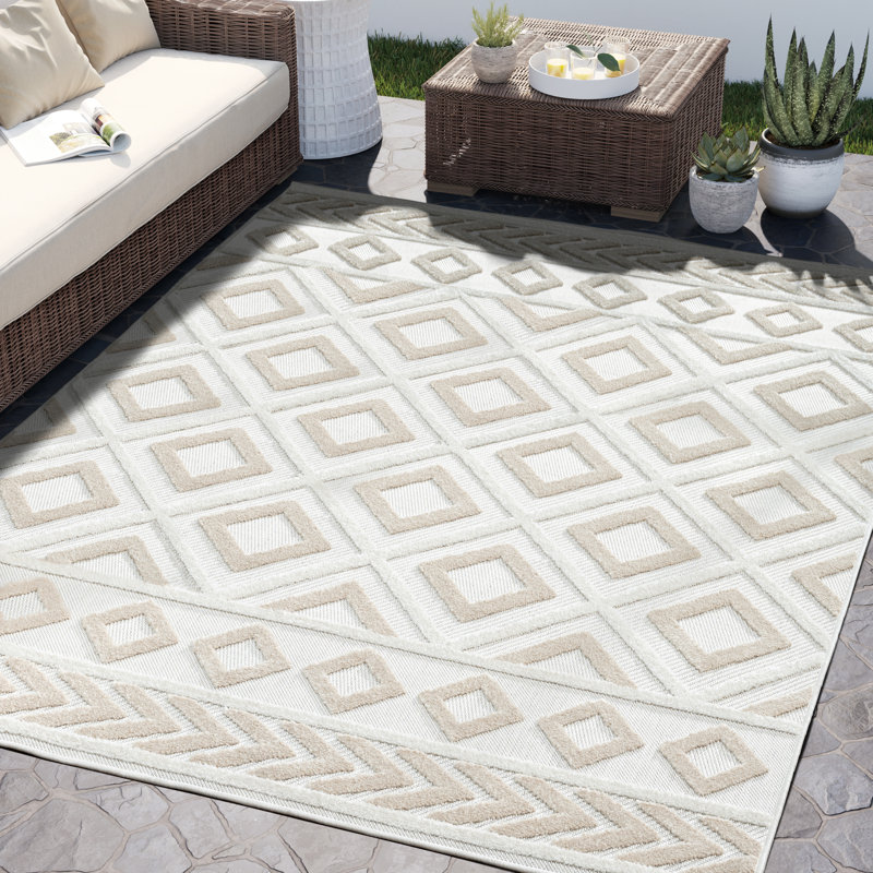 Atai Geometric Indoor / Outdoor Rug, Rectangle 4' x 6'