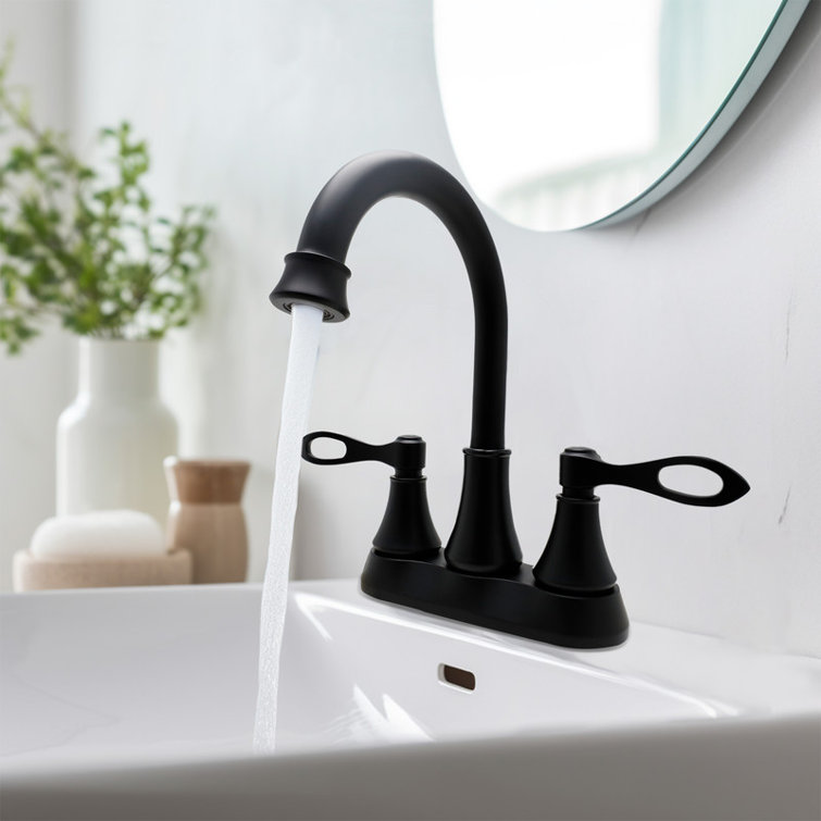 Centerset Bathroom Faucet with Drain Assembly