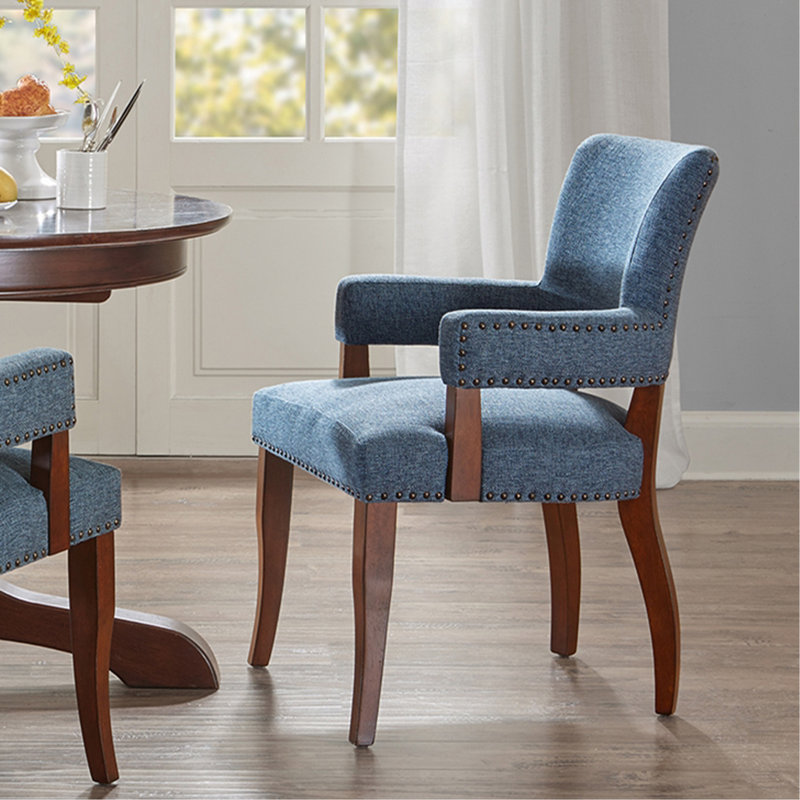 Chaise avec accoudoirs