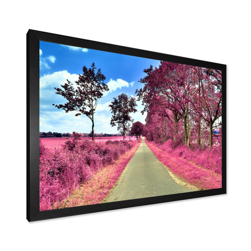 «Pink and Mauve Fantasy Forest Landscape VII», œuvre d'art traditionnelle sur toile, H 30 po x l 40 po x P 1,5 po