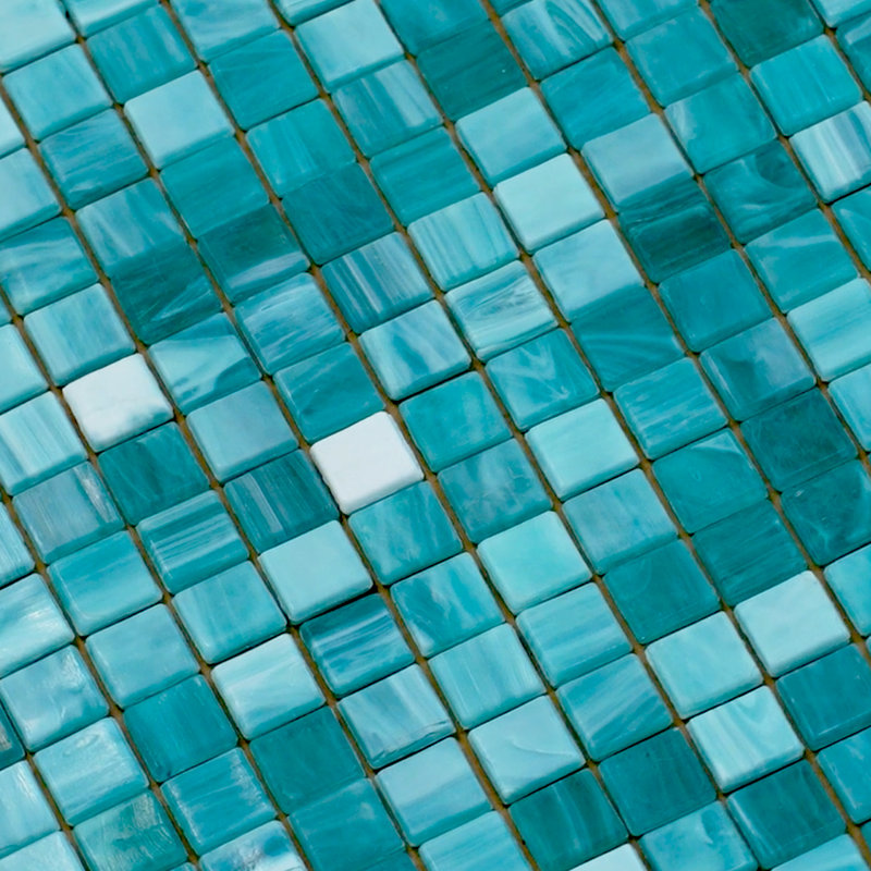 Carreau de mosaïque pour mur et plancher en verre 0,6 po x 0,6 po Skosh