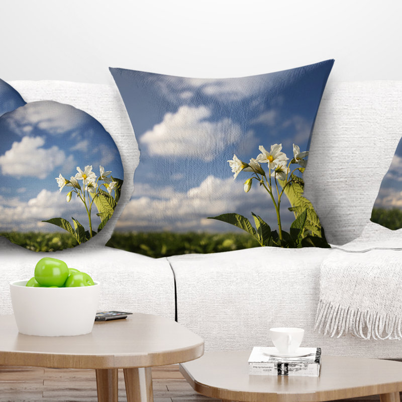 Coussin à fleurs et pommes de terre, 18 po x 18 po, Coussin décoratif