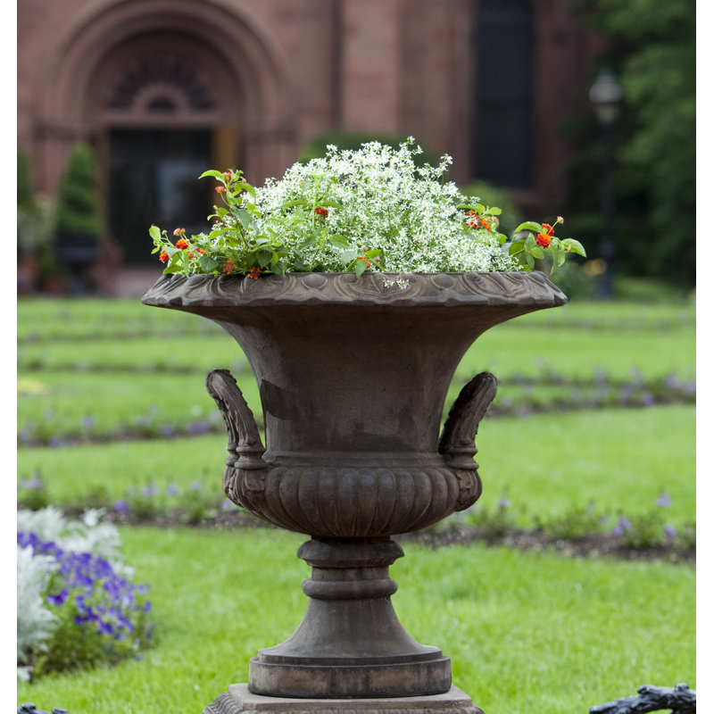 Smithsonian Handmade Planter, Alpine Stone