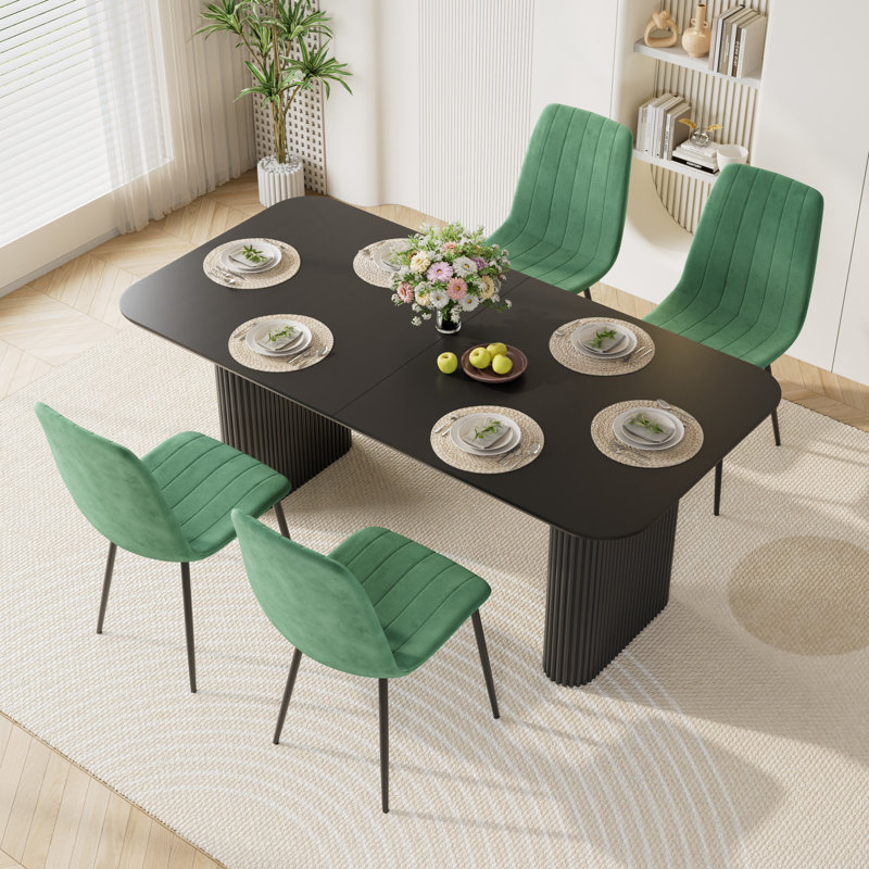 Table de salle à manger à double piédestal 71 pouces avec chaises en velours, Noir, Vert, 5