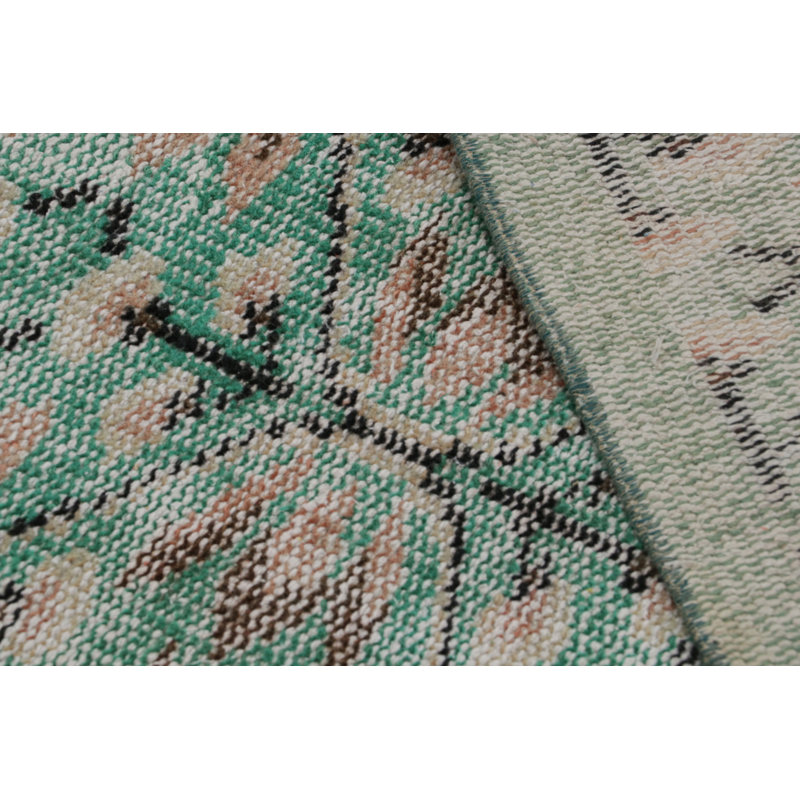 One-of-a-Kind 4'8''x8'2'' Hand Knotted Area Rug