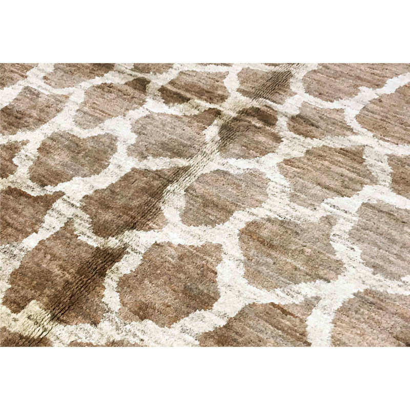 Hand-Knotted High-Quality Brown Area Rug