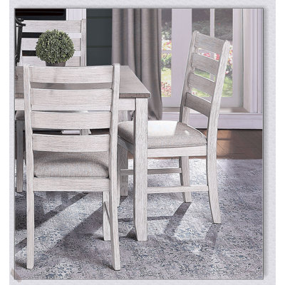 Ensemble de salle à manger 5 pièces à finition grise et blanche avec table rectangulaire en bois et chaises rembourrées en tissu pour des repas familiaux confortables