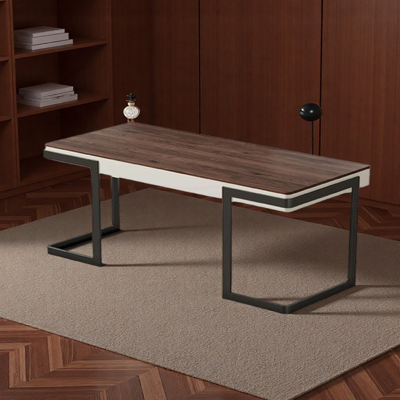 Bureau spacieux et ergonomique, H 29,53 po x l 62,99 po x P 23,62 po