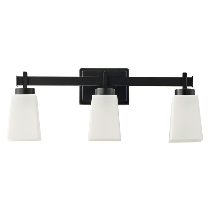Lampe murale 3 lumières en fer blanc