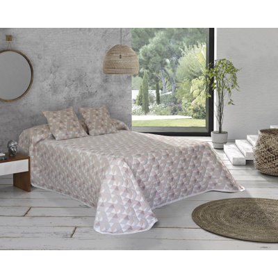 Wednesbury No Pattern Bedspread