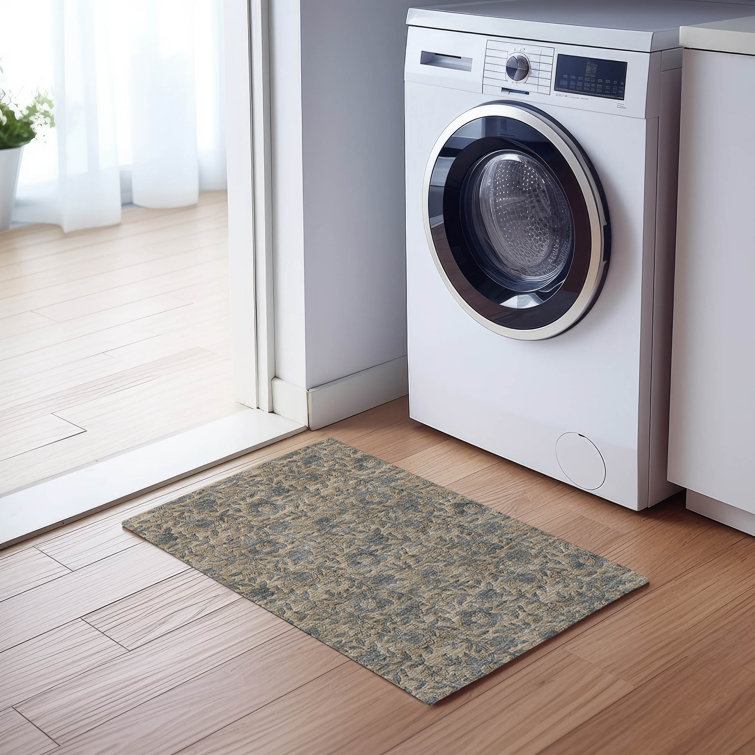 Mahaney Flatweave Floral Indoor / Outdoor Rug