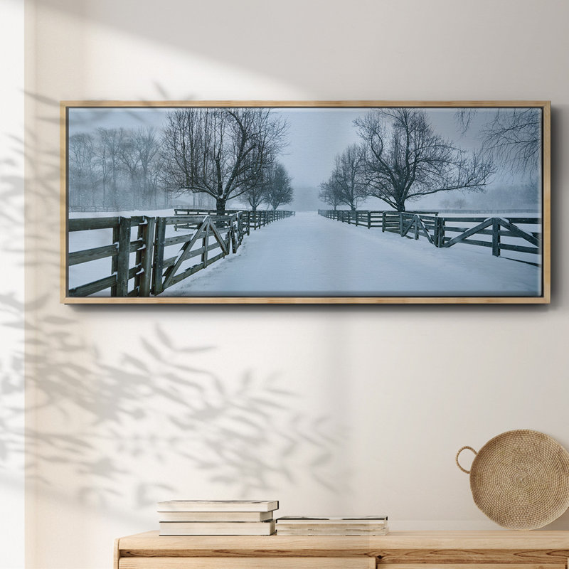 Snowy Road II - toile encadrée, H 24 po x l 60 po