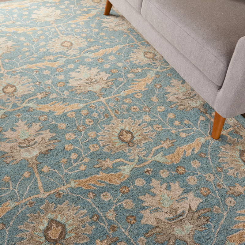 Bade Wool Oriental Indoor Rug, Runner 2'3" x 8'