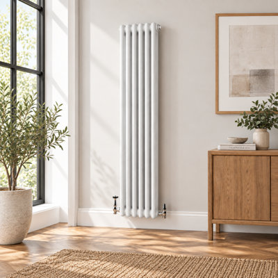 Uxbridge Vertical Traditional Colosseum Radiator