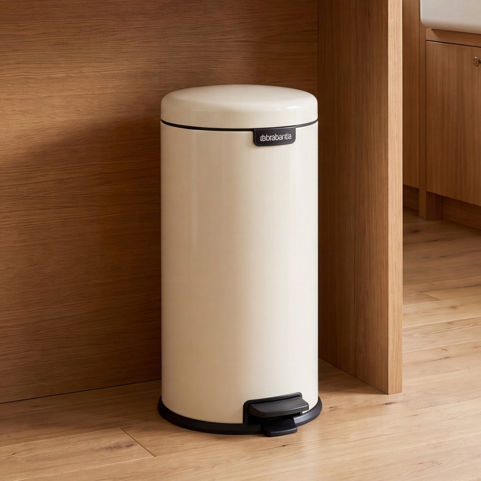 Brabantia Newicon 0.8gal Step-On Can, Soft Beige