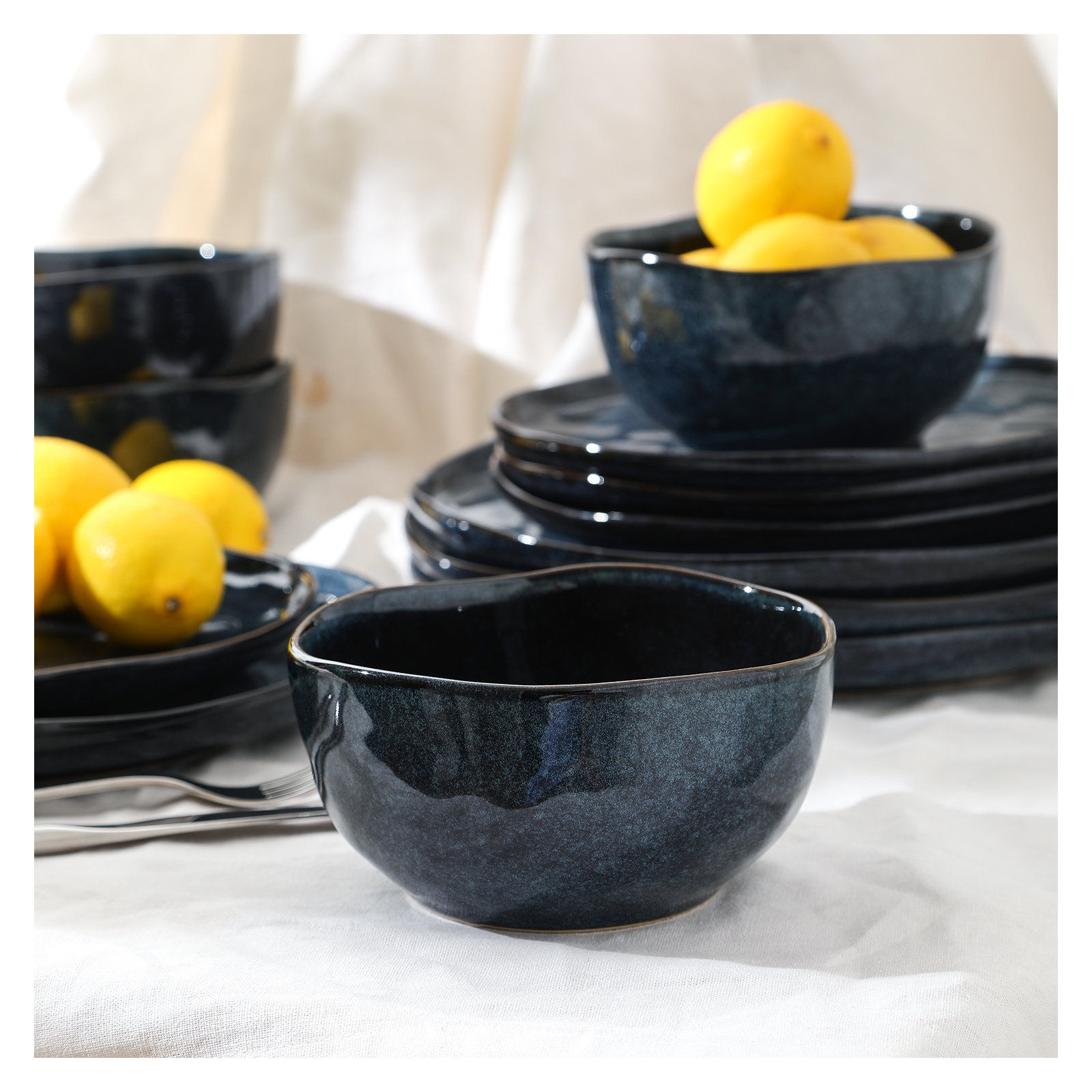 Stone Lain Mirella 4-Piece Bowl Set Stoneware, Blue