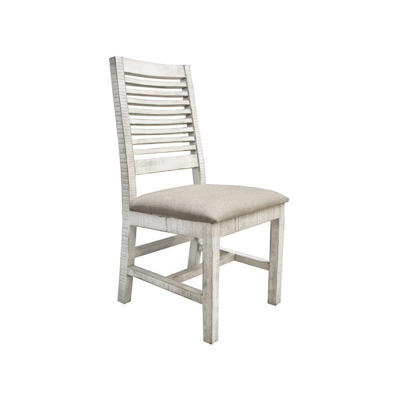 Chaise Dariyelle avec finition ivoire